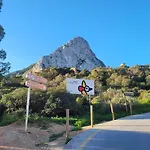 2 Ifach كاليبي